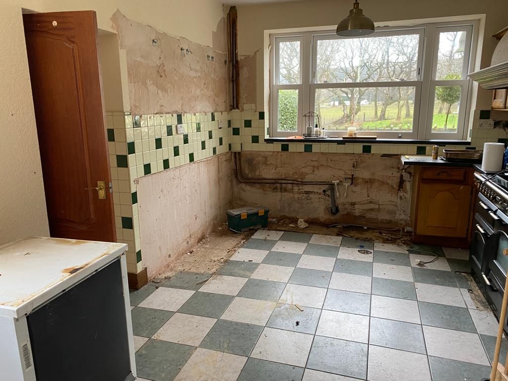 Before — Calacatta marble · country kitchen restoration